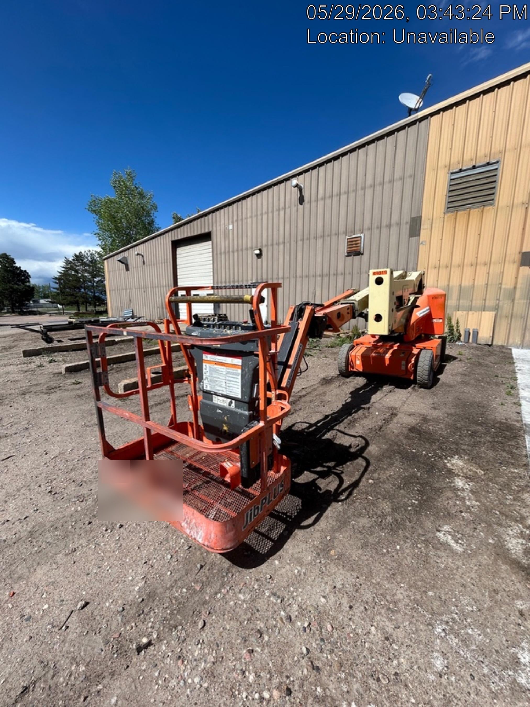 2019 JLG E400AJPN