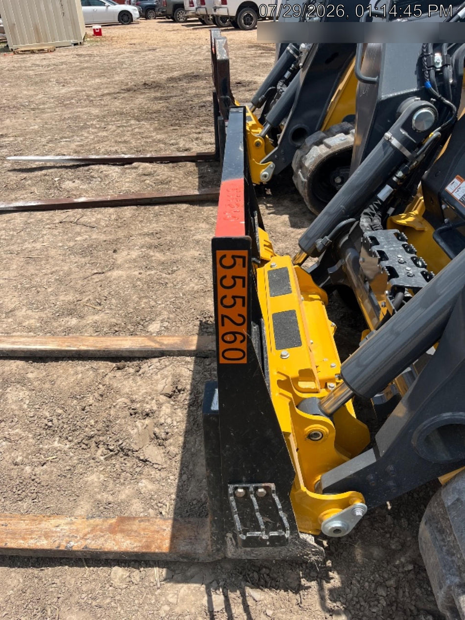 2025 ARROW MATERIAL HANDLING F5100CB - 72"