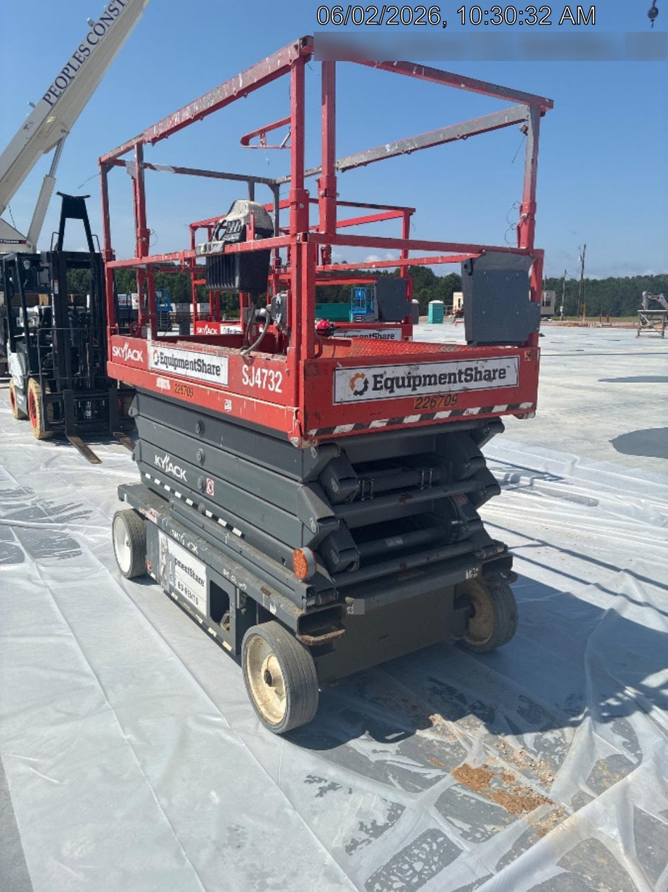 2022 SKYJACK SJ4732