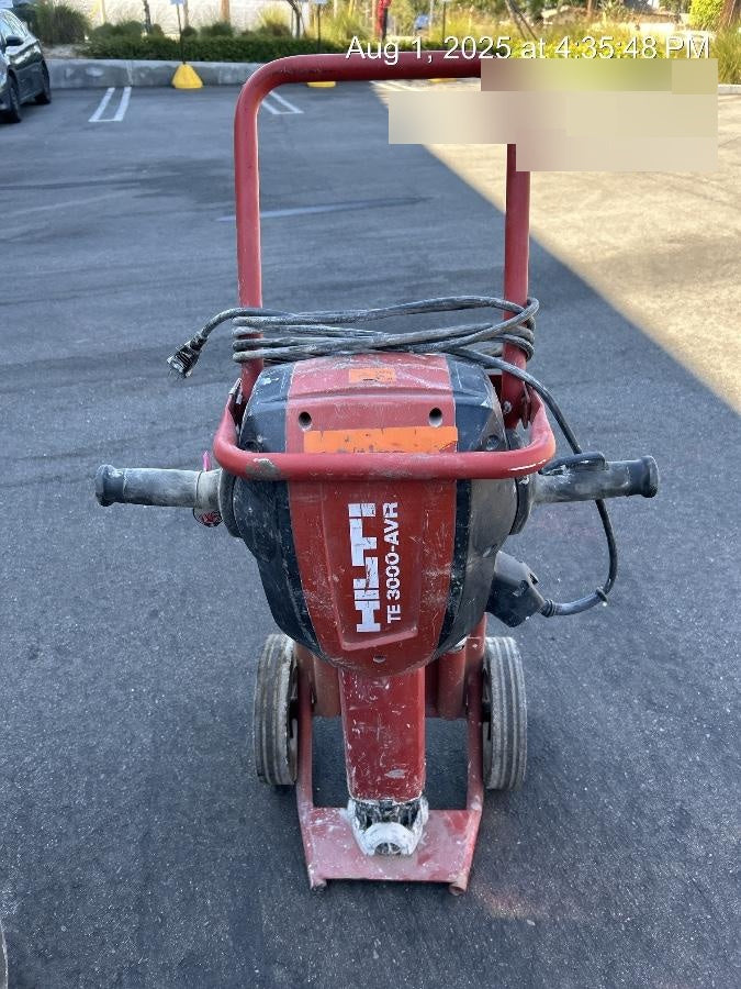 2020 HILTI TE 3000-AVR