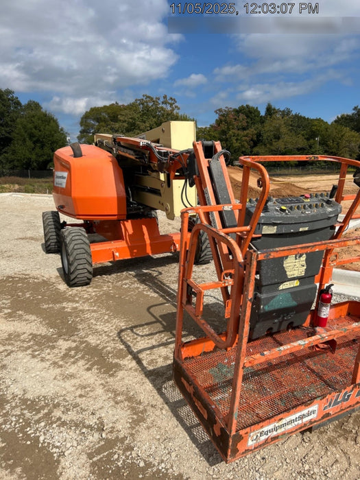 2019 JLG 450AJ