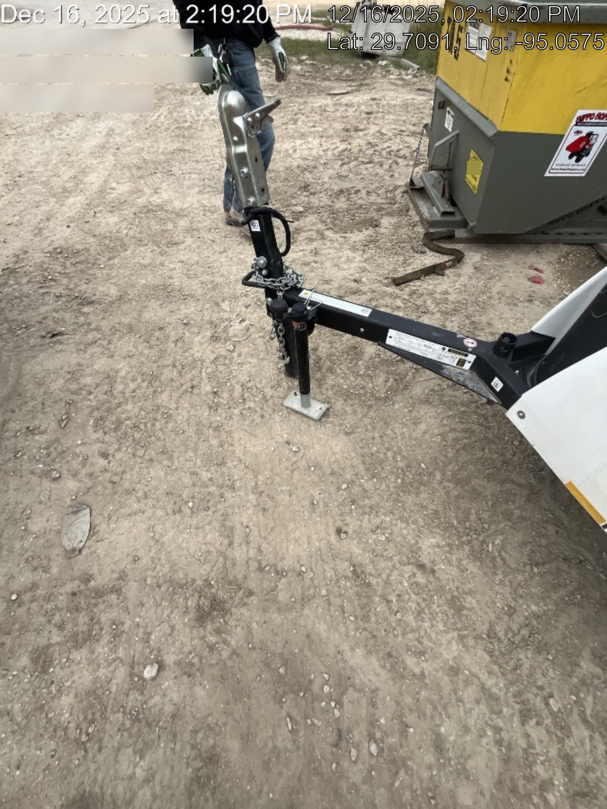 2025 Generac MLTS-4 Diesel, Mitsubishi L2E, 7.1 hp @1800 rpm, Flex Switch 120V Input, Powerzone Controller, (4) 320W LED Lights, 4kW Generator, 39.9 Gal Fuel Tank, 2" Ball