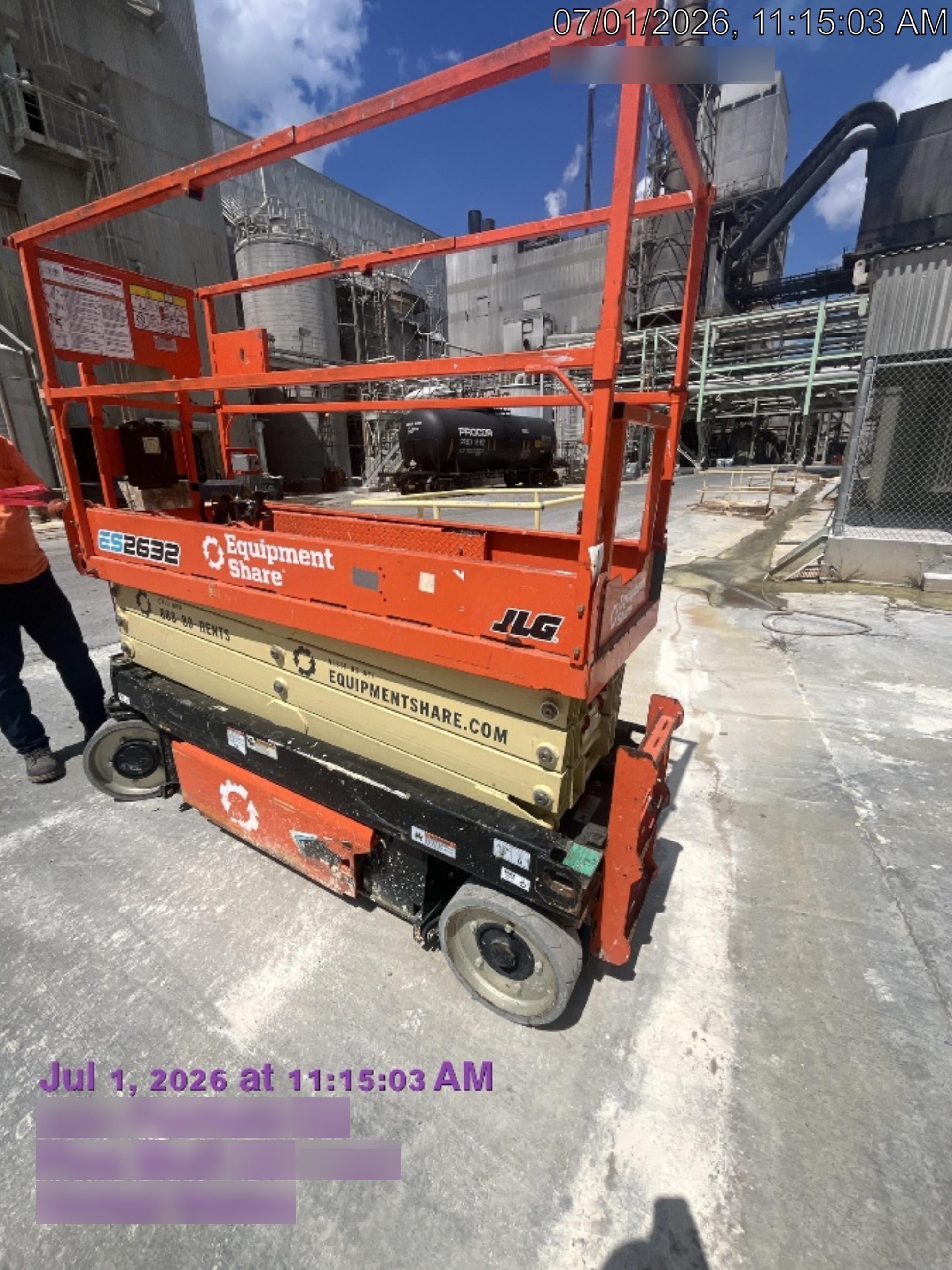 2022 JLG ES2632