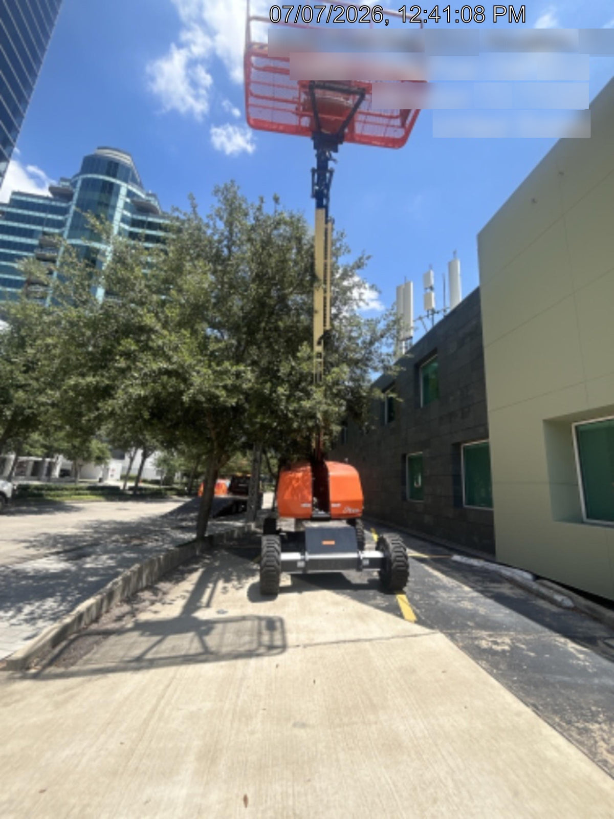 2025 JLG 460SJ