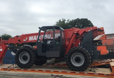 2018 Manitou MTA10055 MTA10055 - 74 HP T4, Canopy, Worklights/Strobe, Beacon, 66" Carriage, 60" Forks, Solid Tires, Lift Hook, Aux Hydraulics