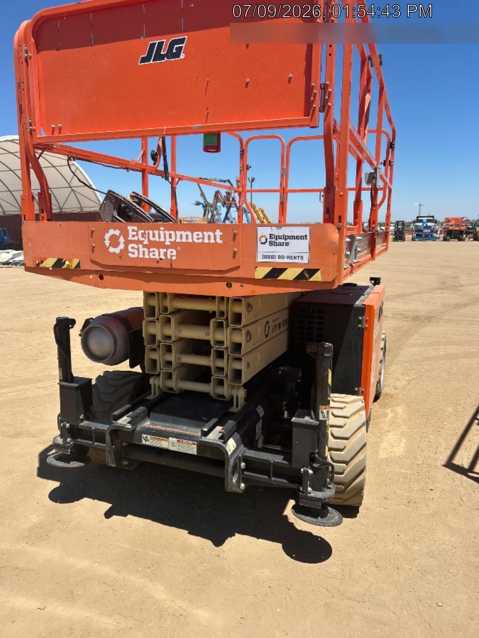 2022 JLG RT3369