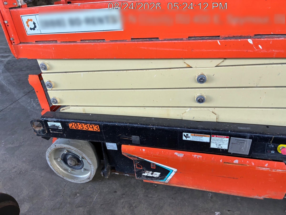 2022 JLG ES2632