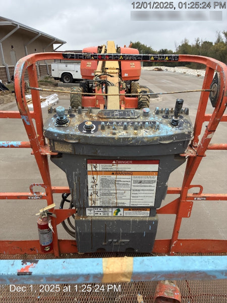 2019 JLG 660SJ