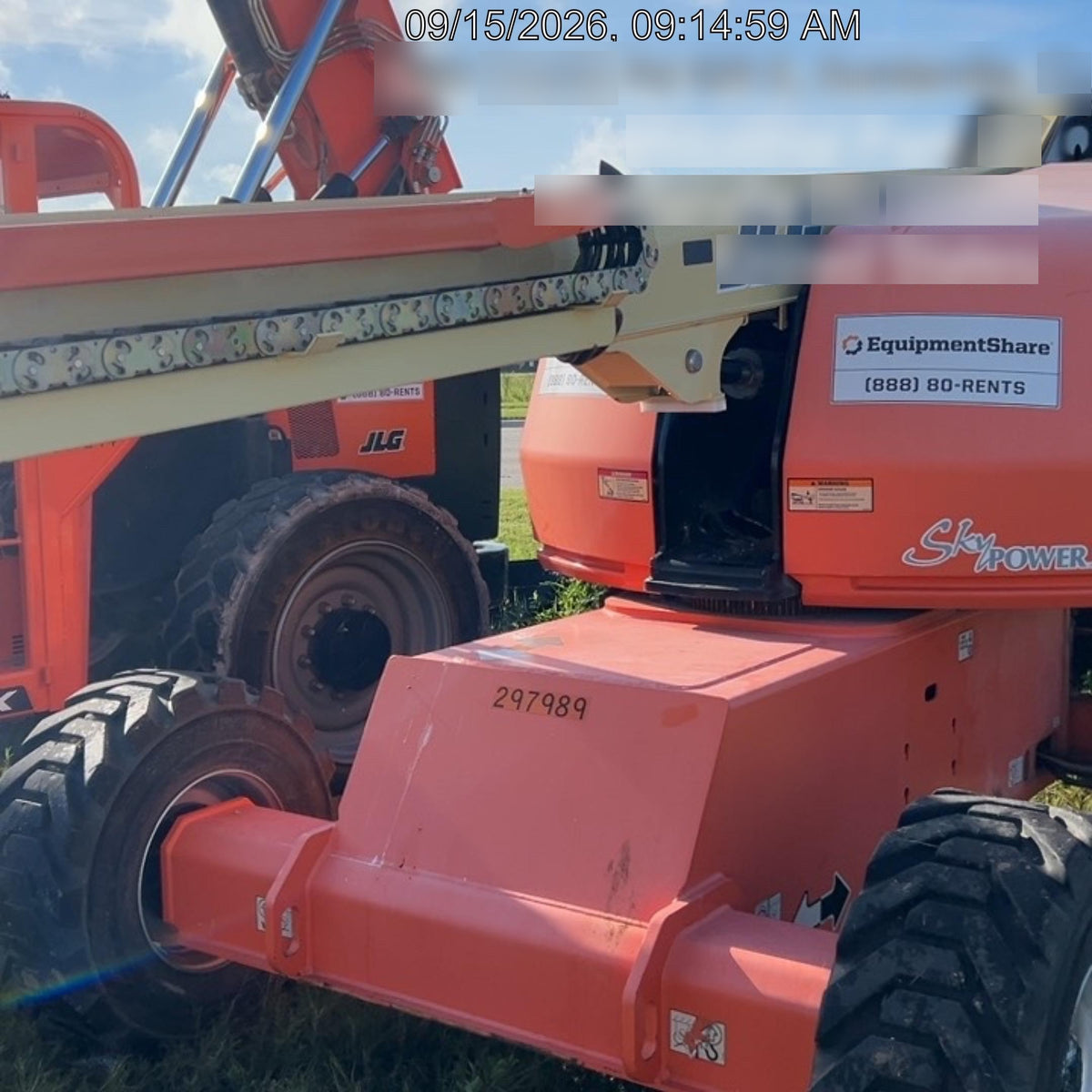 2023 JLG 460SJ