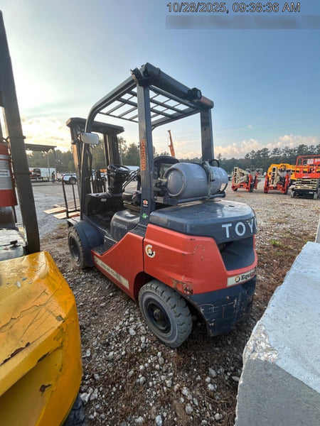 2022 TOYOTA 50-8FGU25