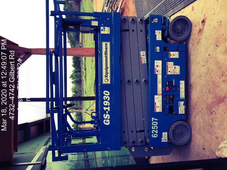 2020 Genie GS-1930 Solid Non Marking Tires, Beacon, Folding rails with half height swing gate