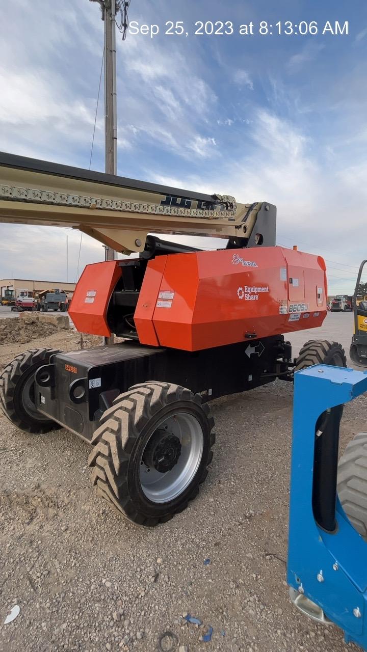 2023 JLG 860SJ