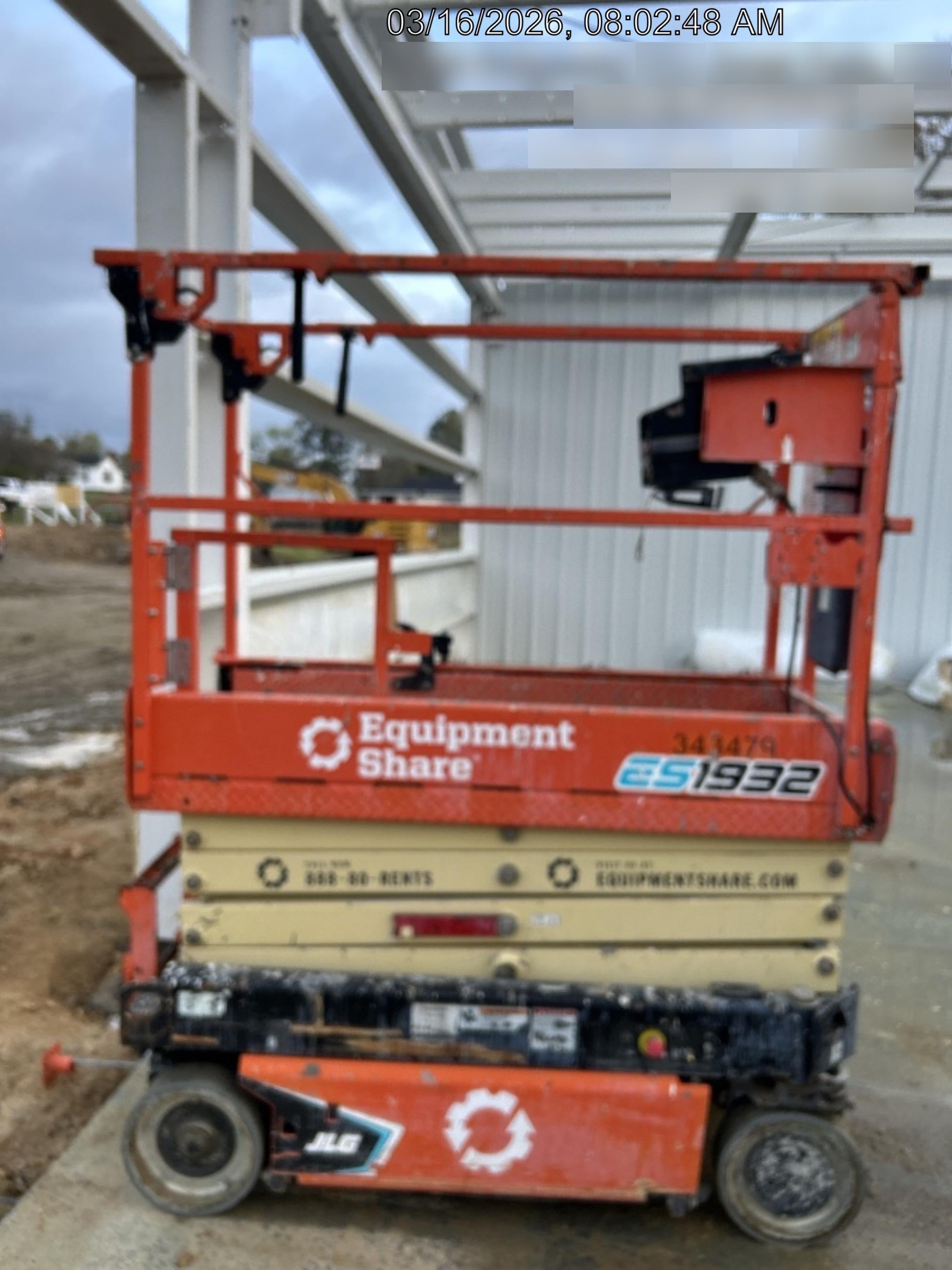2023 JLG ES1932