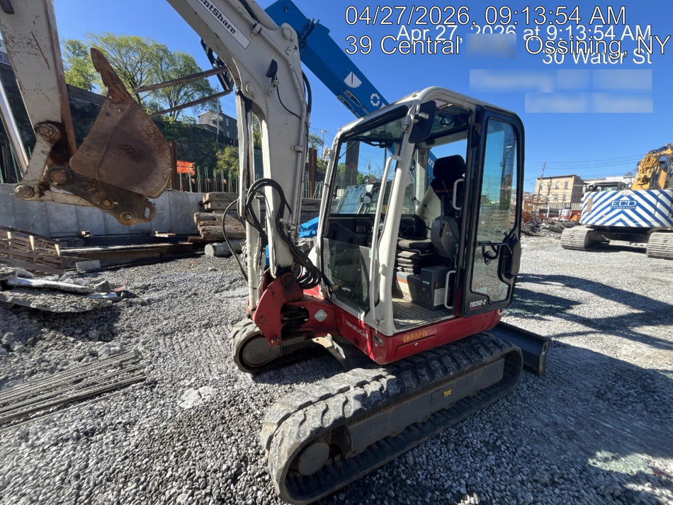 2020 TAKEUCHI TB250-2C