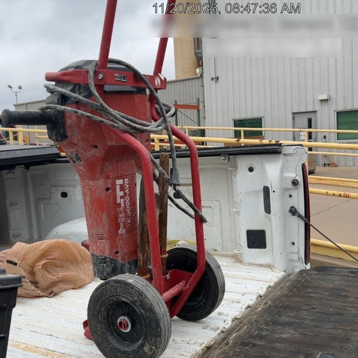 2022 HILTI TE 3000-AVR