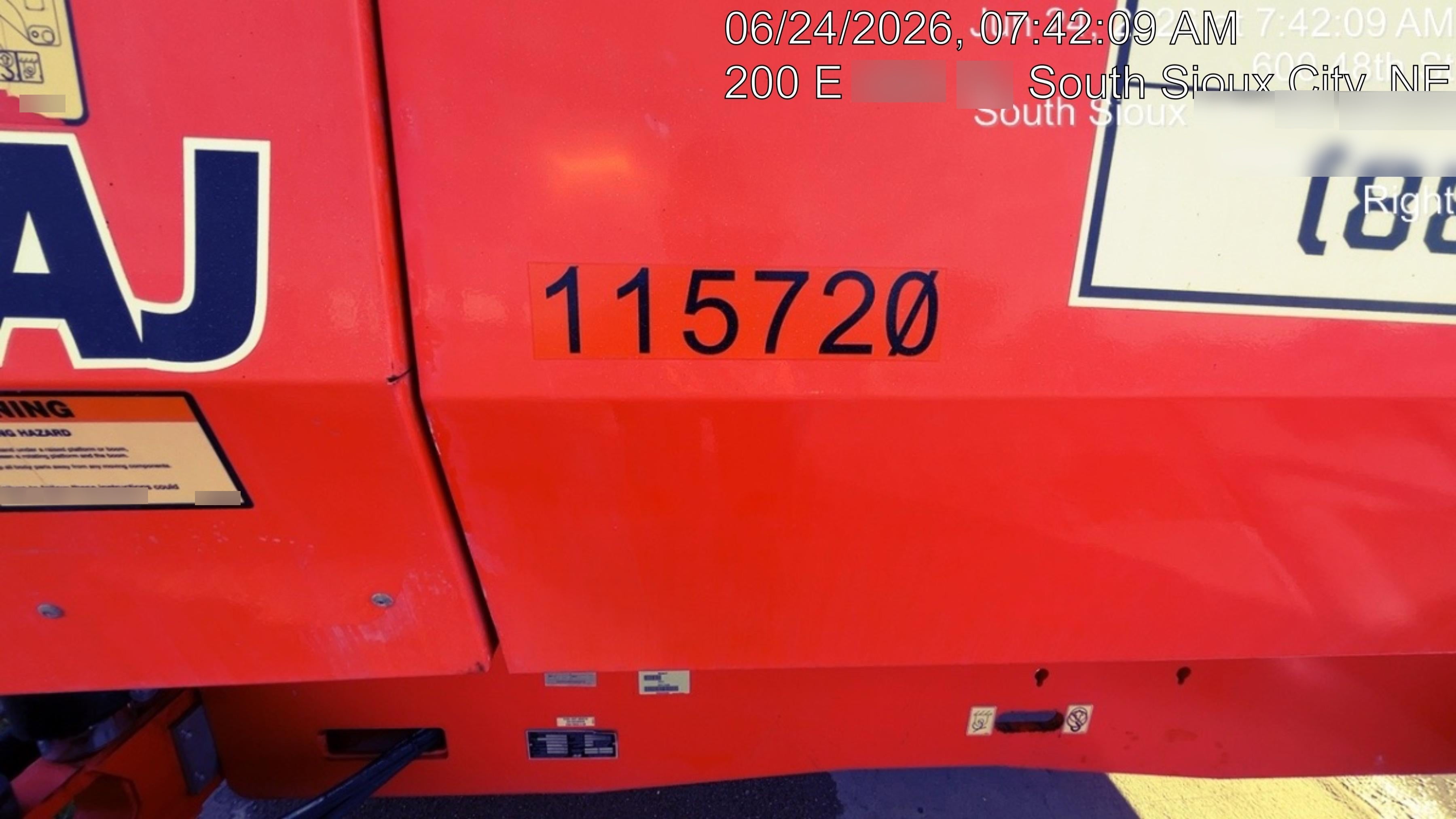 2021 JLG 800AJ