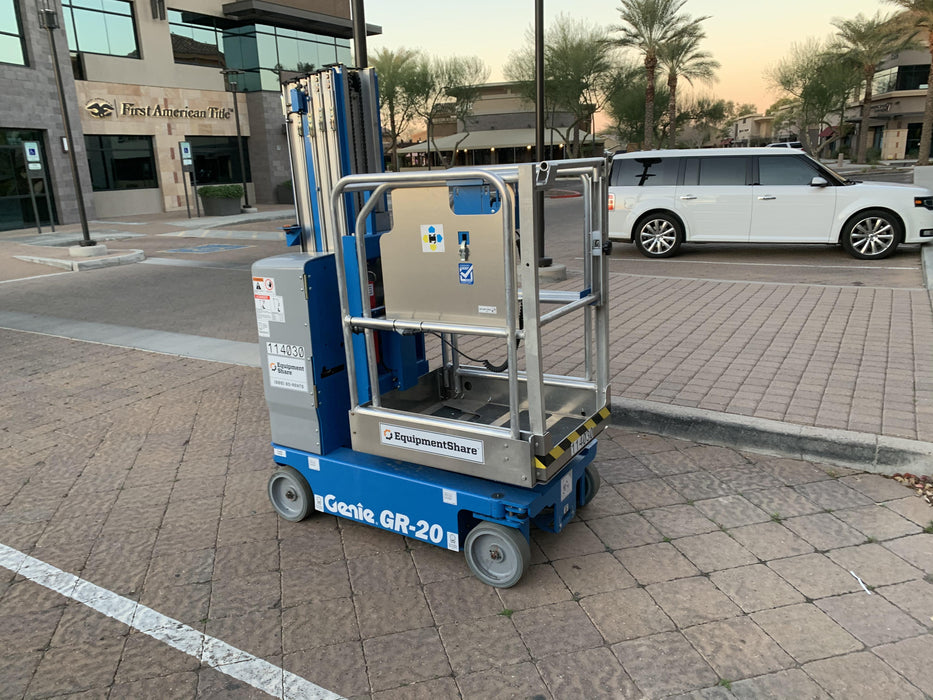 2020 GENIE GR-20