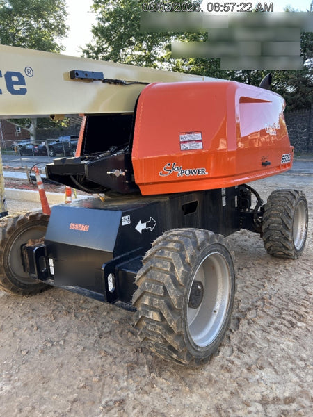 2025 JLG 660SJ