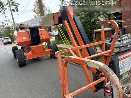 2021 JLG 800AJ