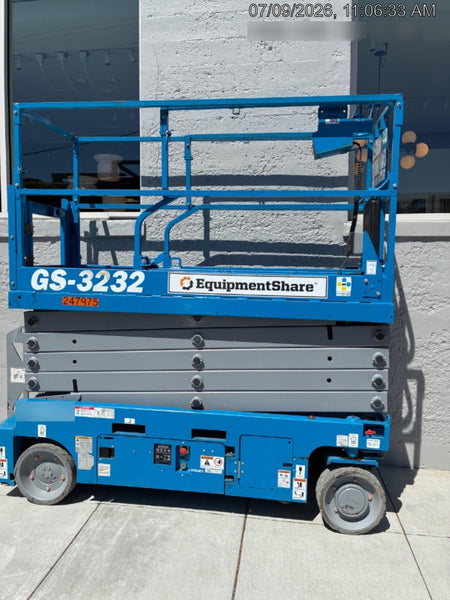 2022 GENIE GS-3232