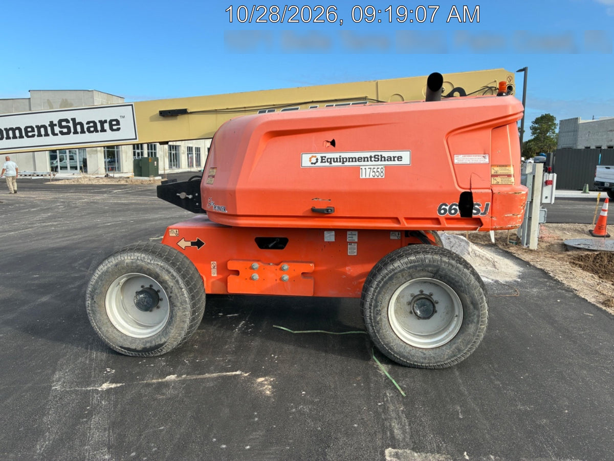 2021 JLG 660SJ