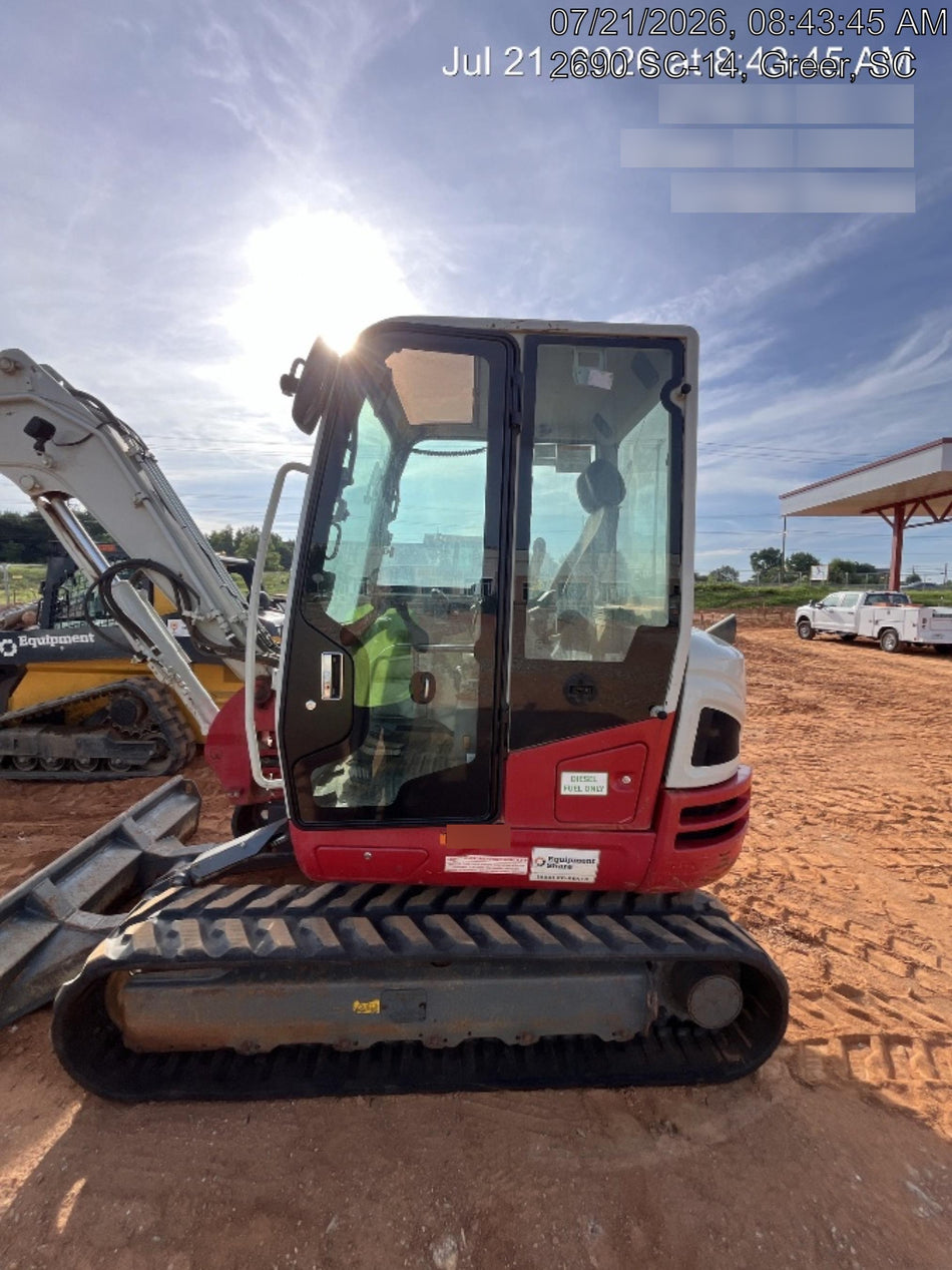 2021 TAKEUCHI TB250-2C