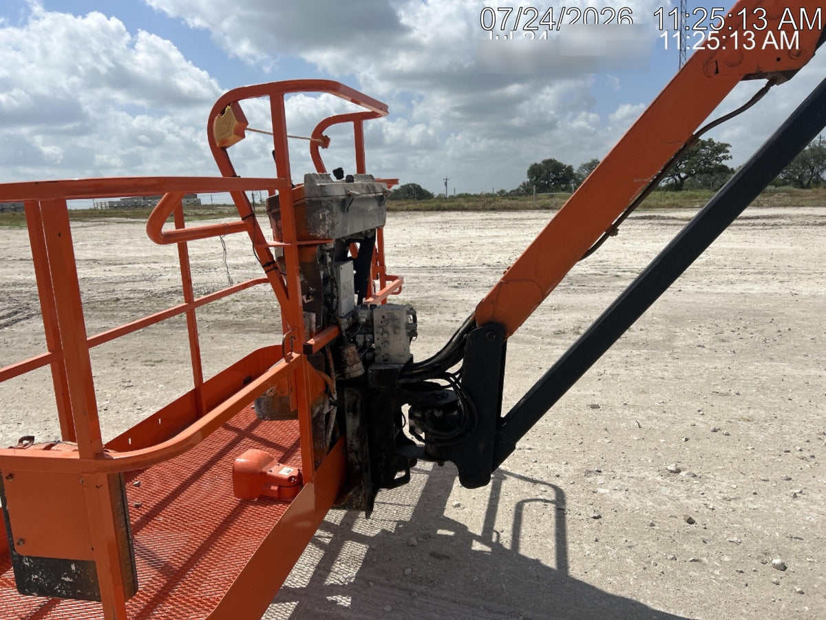 2021 JLG 1200SJP