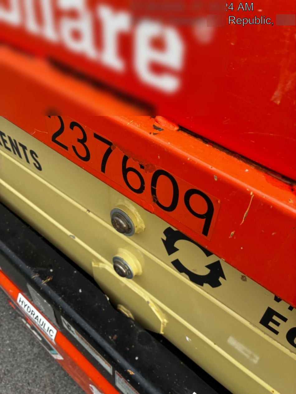 2022 JLG ES2632