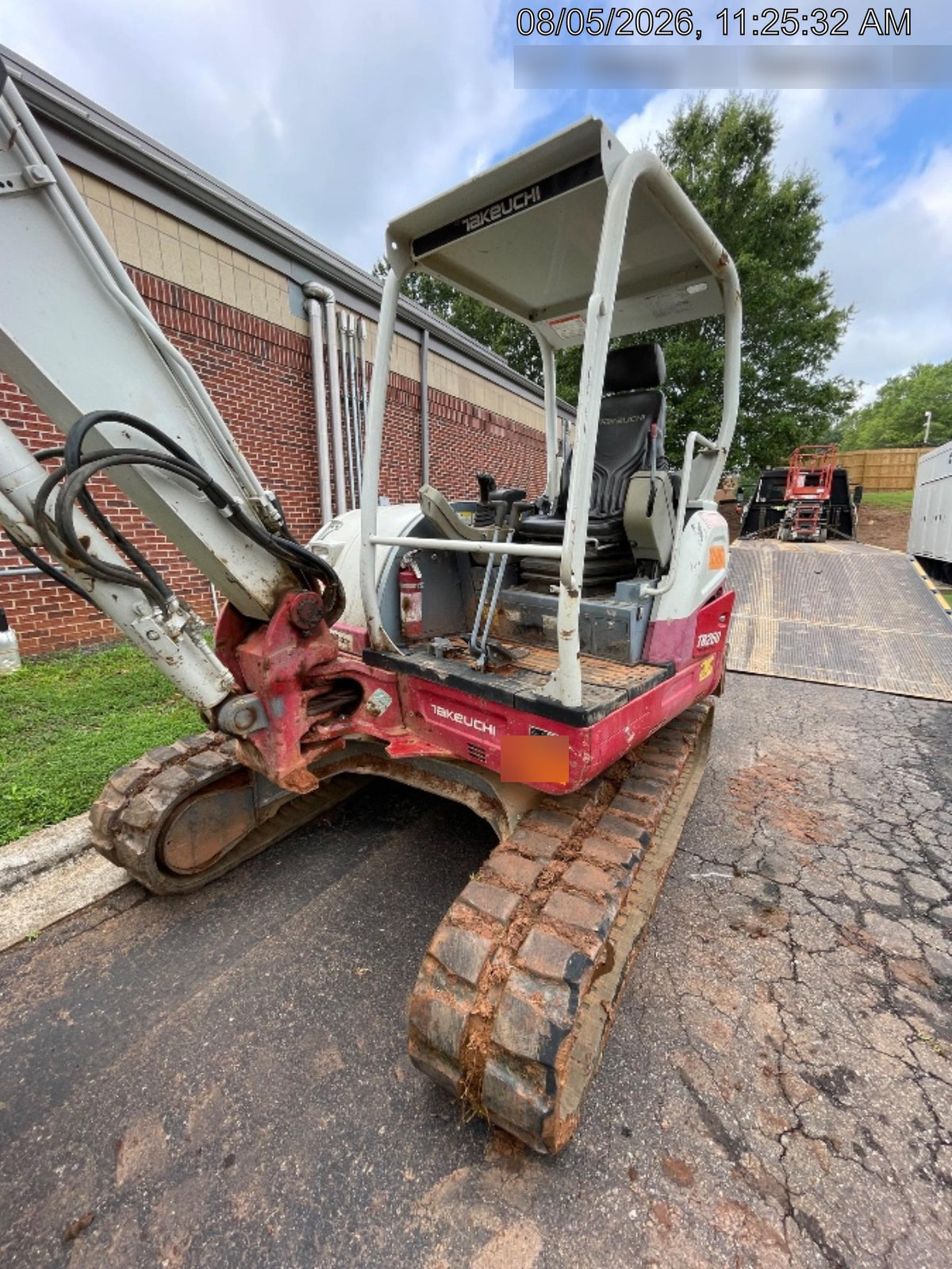 2019 TAKEUCHI TB260