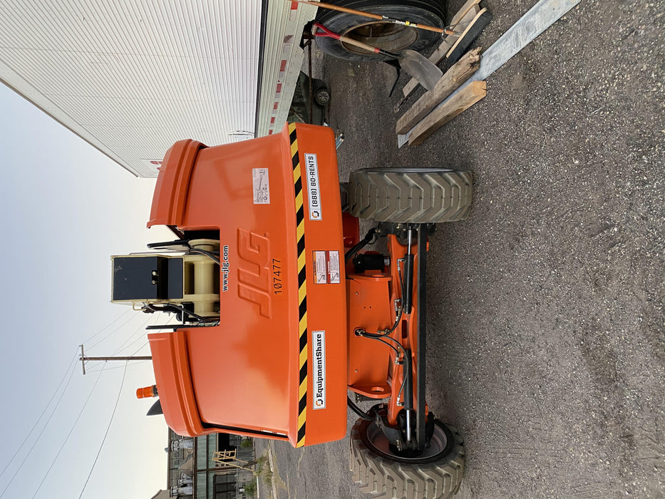 2020 JLG 600S