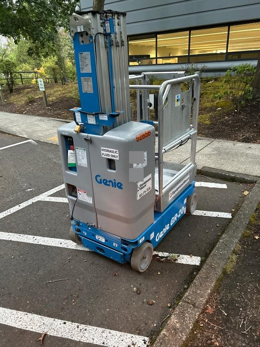 2019 GENIE GR-20
