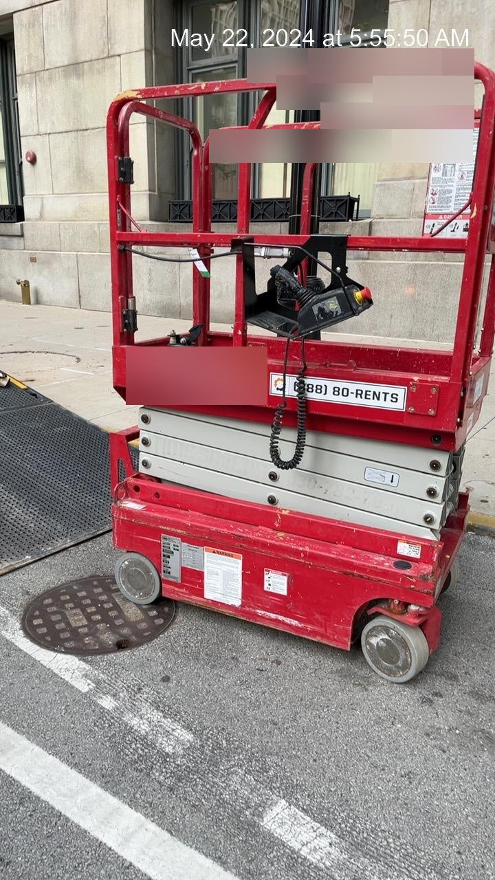 2016 MEC 1330SE MEC 1330SE Scissor Lift
