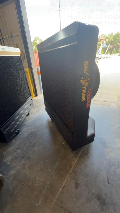 2025 BIG ASS FANS Cool Space 400