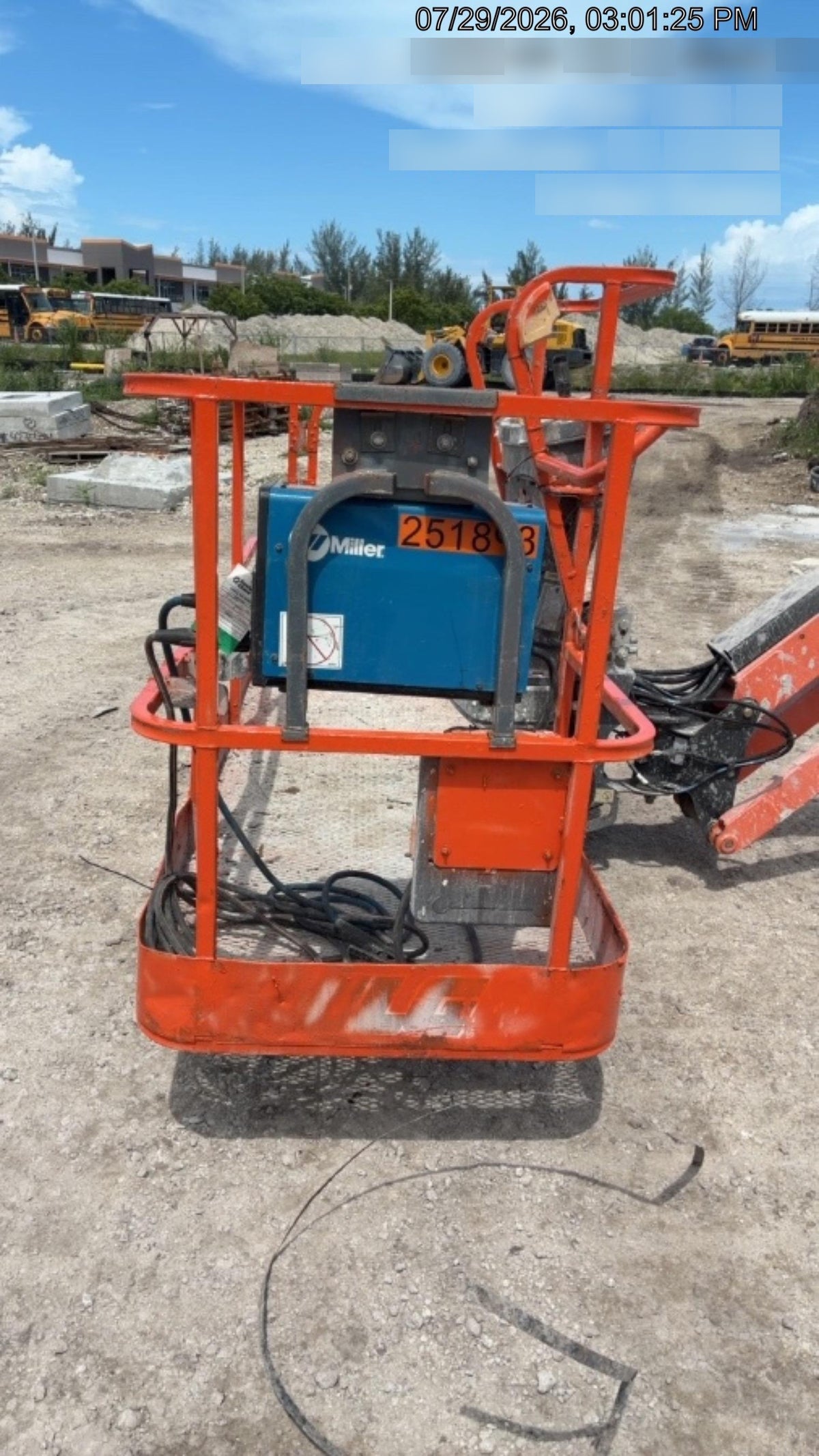 2020 JLG 660SJ