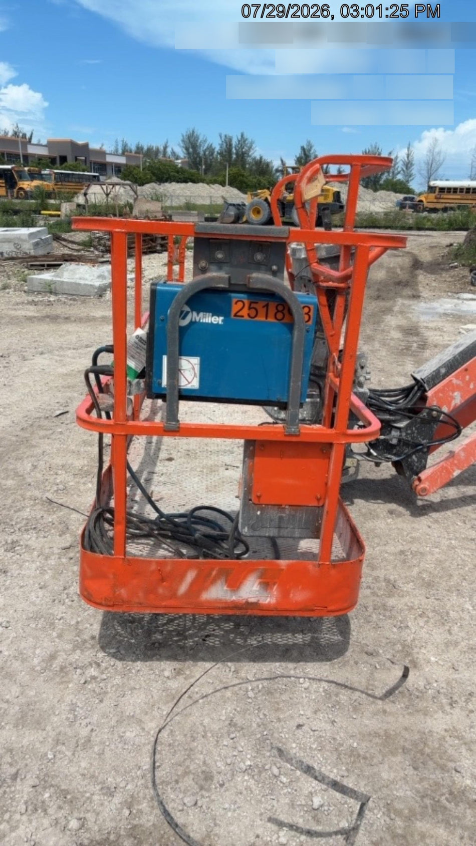2020 JLG 660SJ