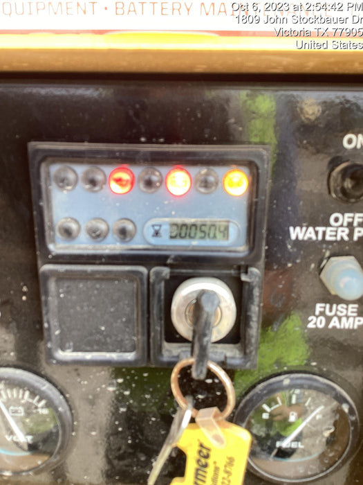 2023 Vac-Tron LP573XDT T4 Koehler Diesel Engine, 500 Gallon Debris Tank, x2 100 Gallon Water Tanks