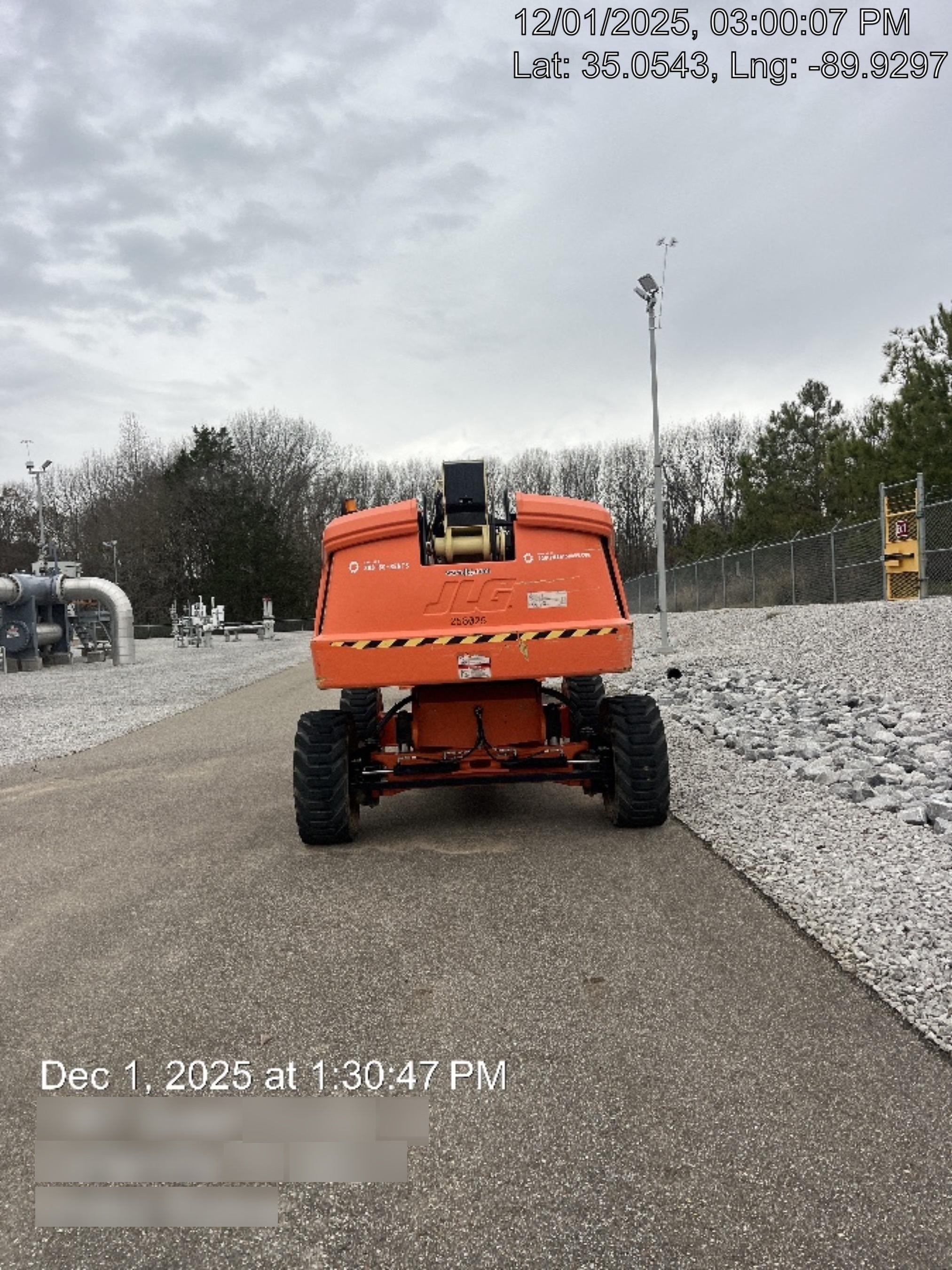 2022 JLG 660SJ