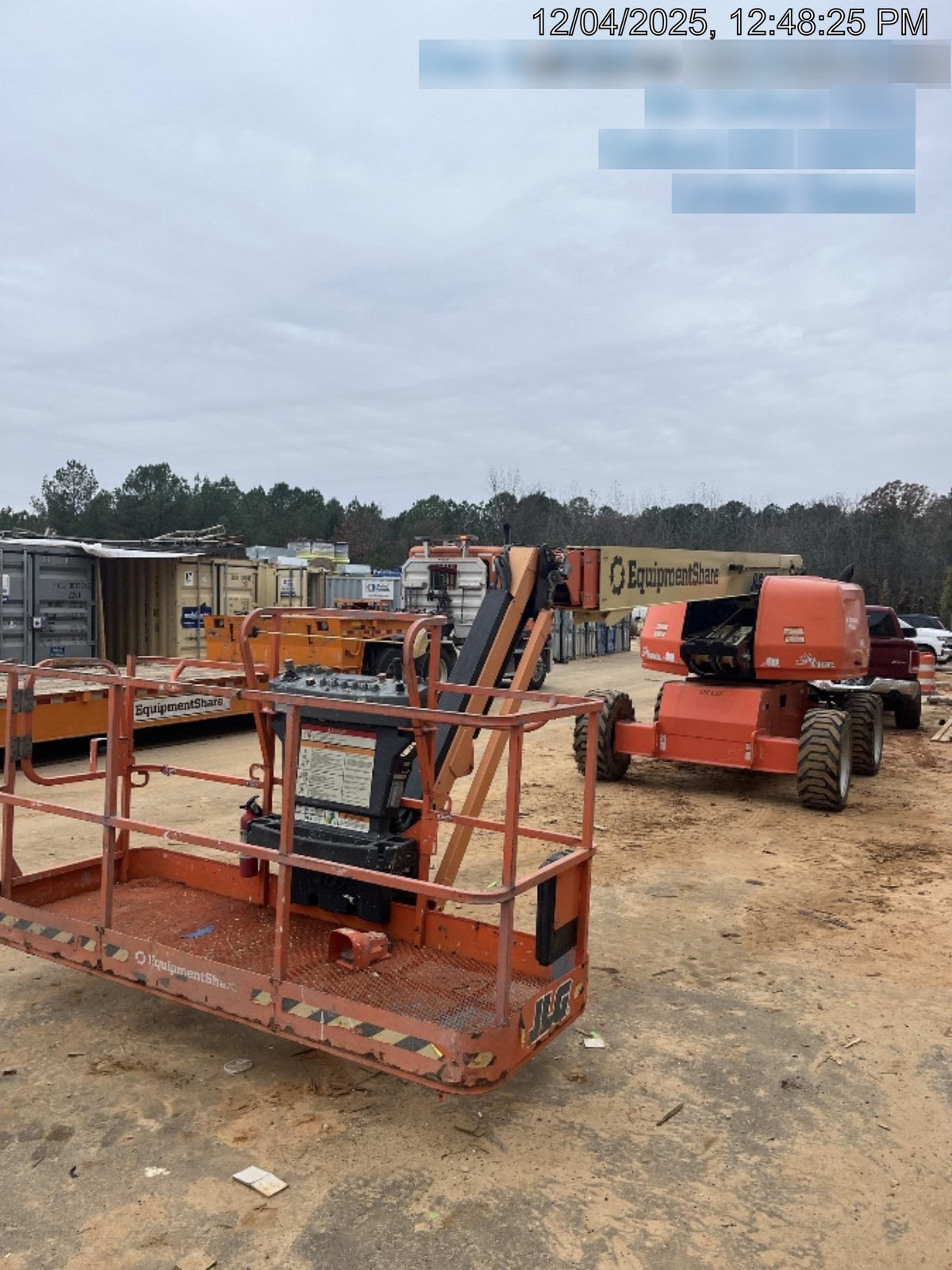 2022 JLG 660SJ