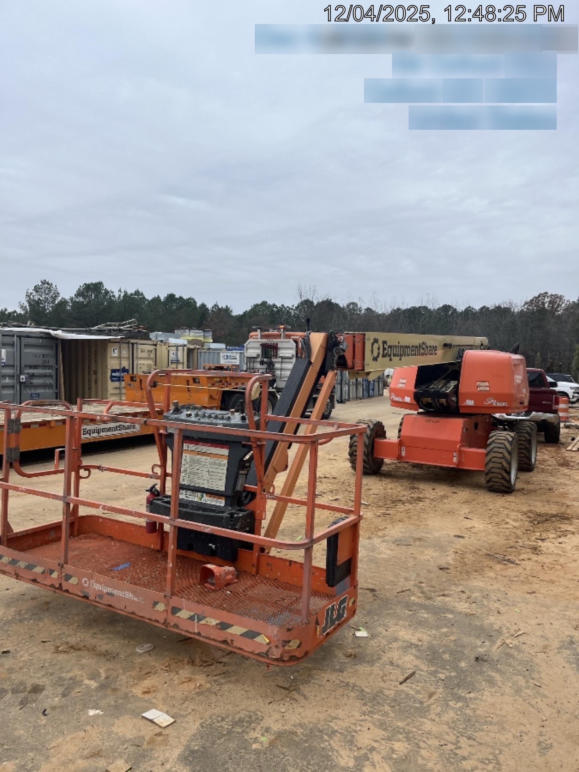 2022 JLG 660SJ