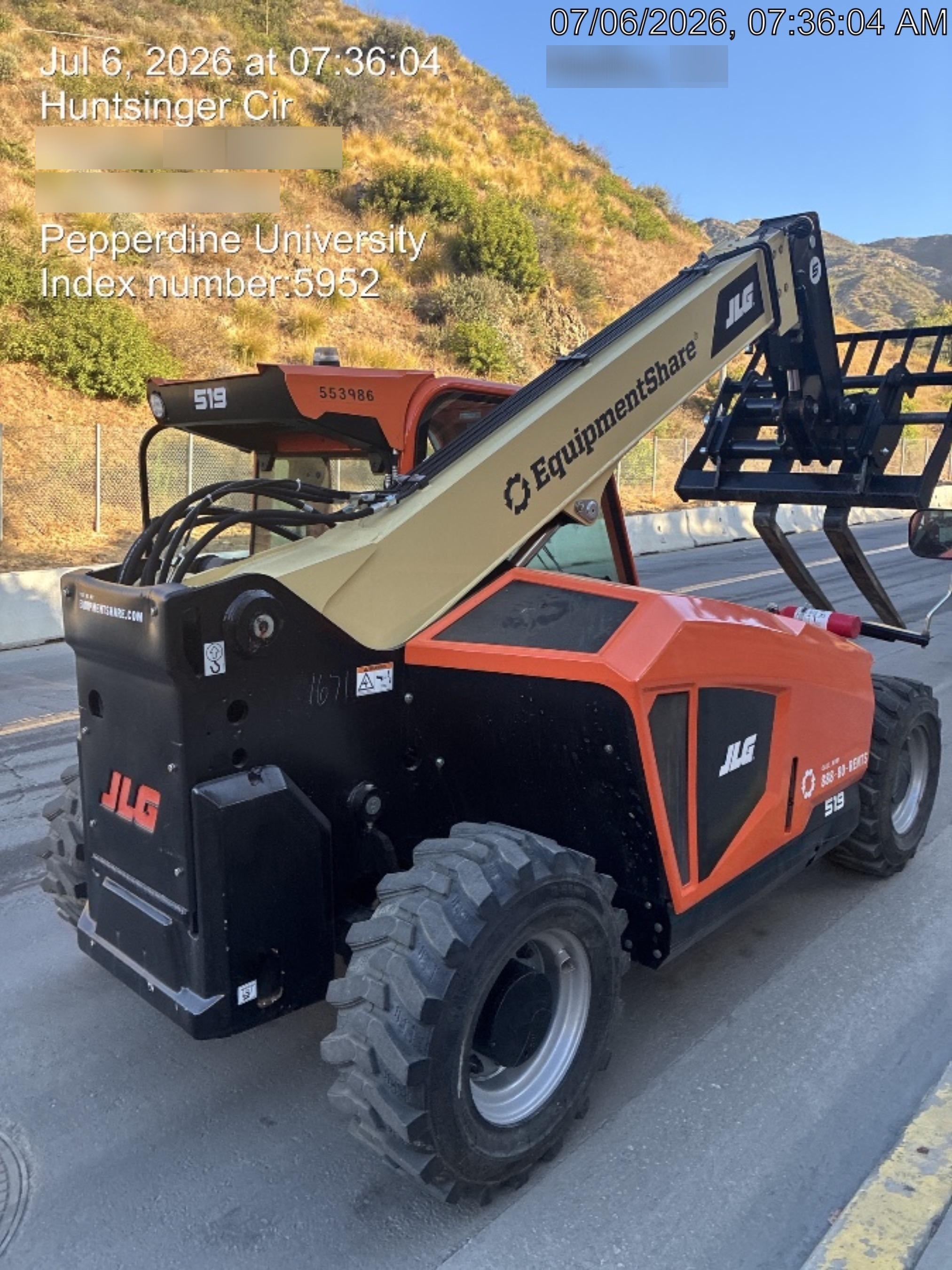 2025 JLG 519