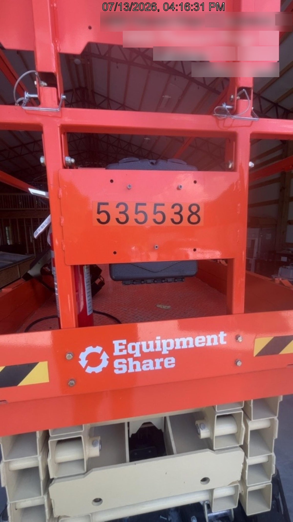 2025 JLG ES3246