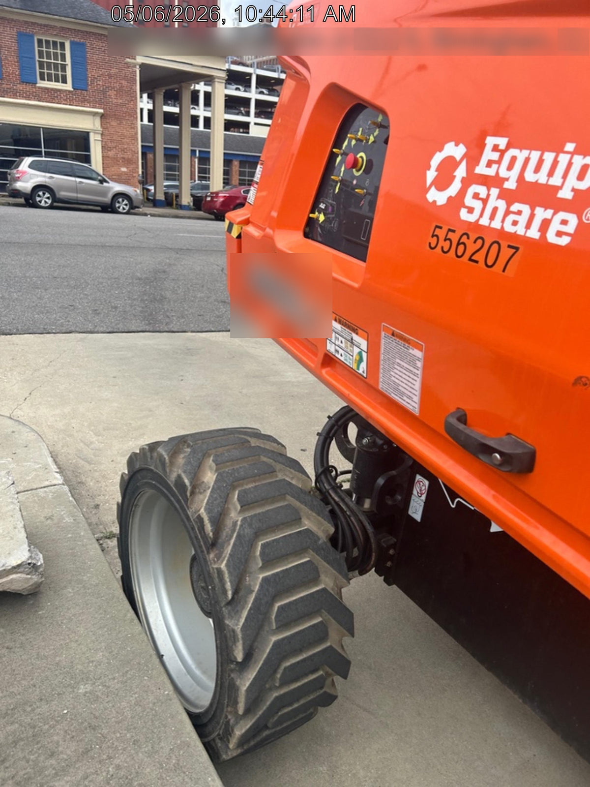2025 JLG 660SJ