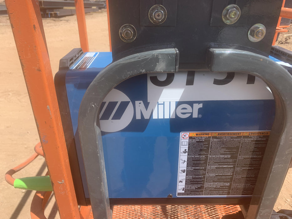2019 MILLER ELECTRIC CST-280