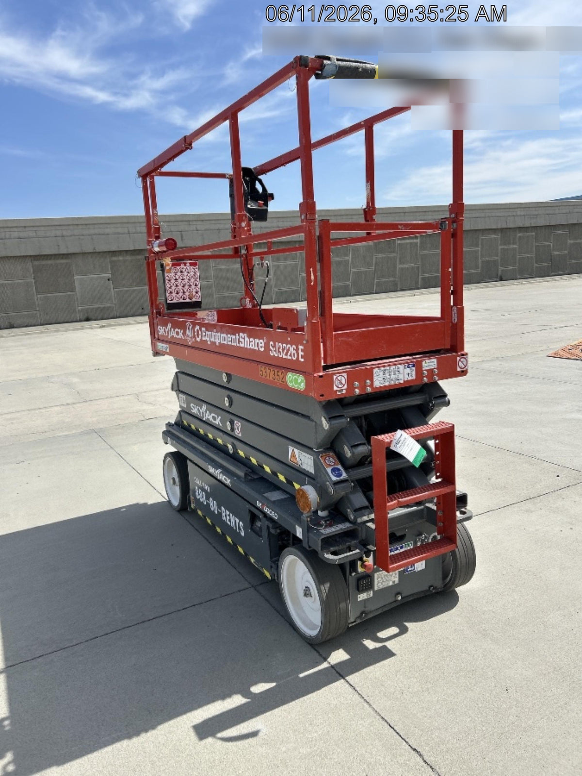 2025 SKYJACK SJ3226