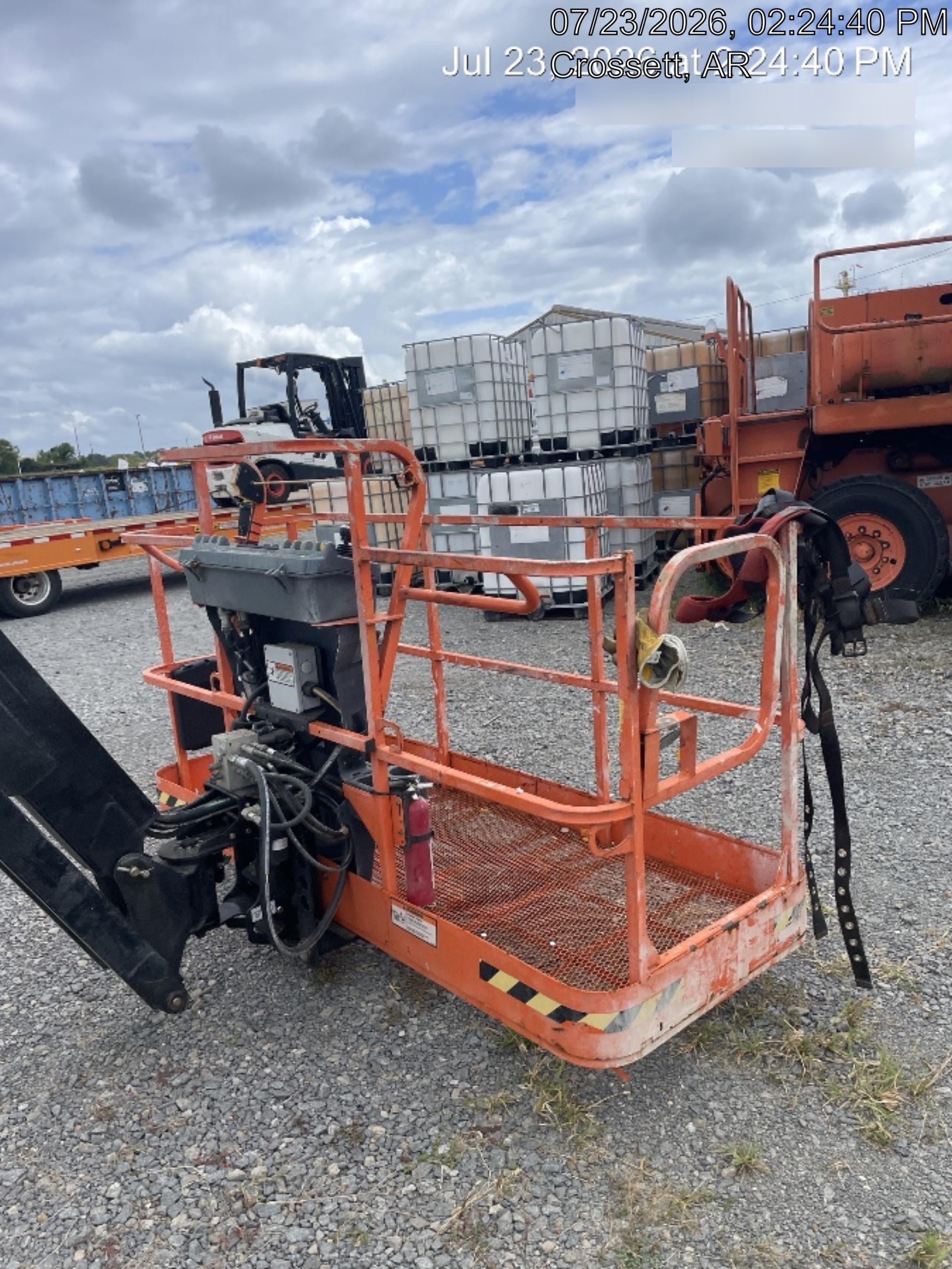 2024 JLG 660SJ