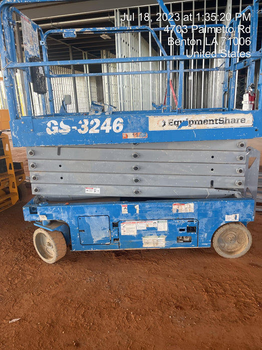 2020 Genie GS-3246 Standard, Folding full height swing gate