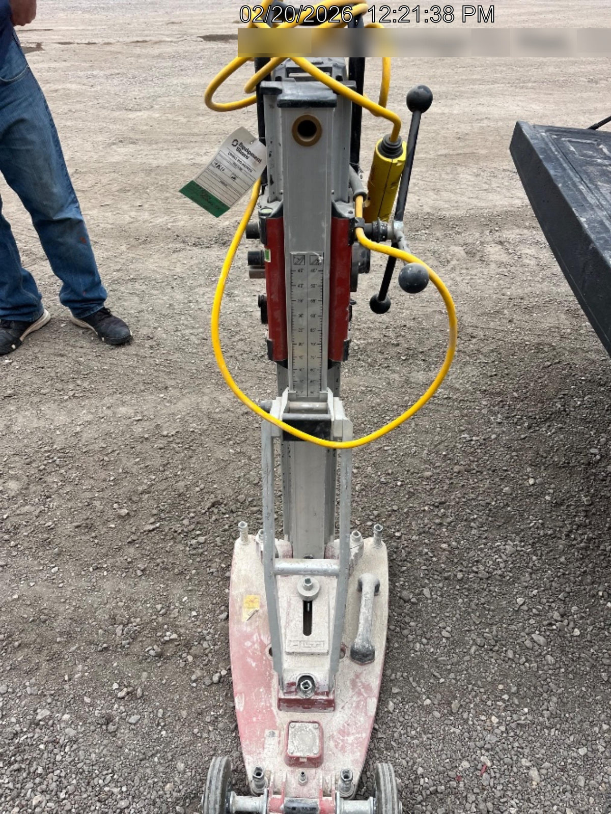 2022 HILTI DD250E