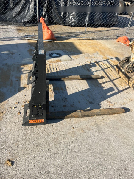 2025 ARROW MATERIAL HANDLING 72" Pallet Forks - Arrow