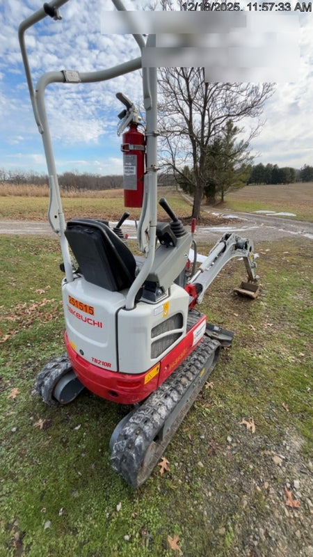 2022 TAKEUCHI TB210R