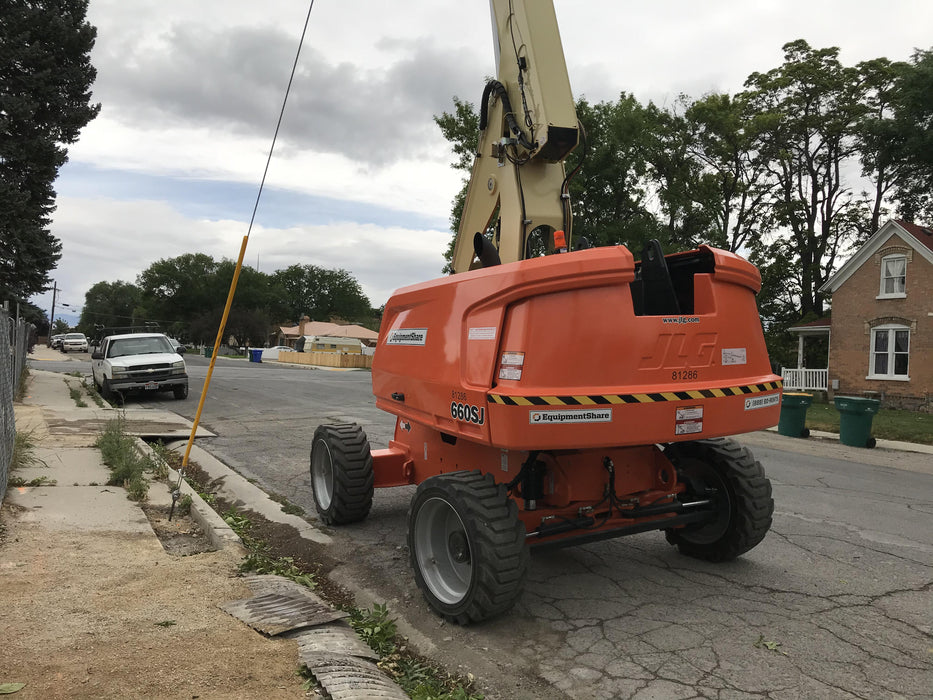 2020 JLG 660SJ